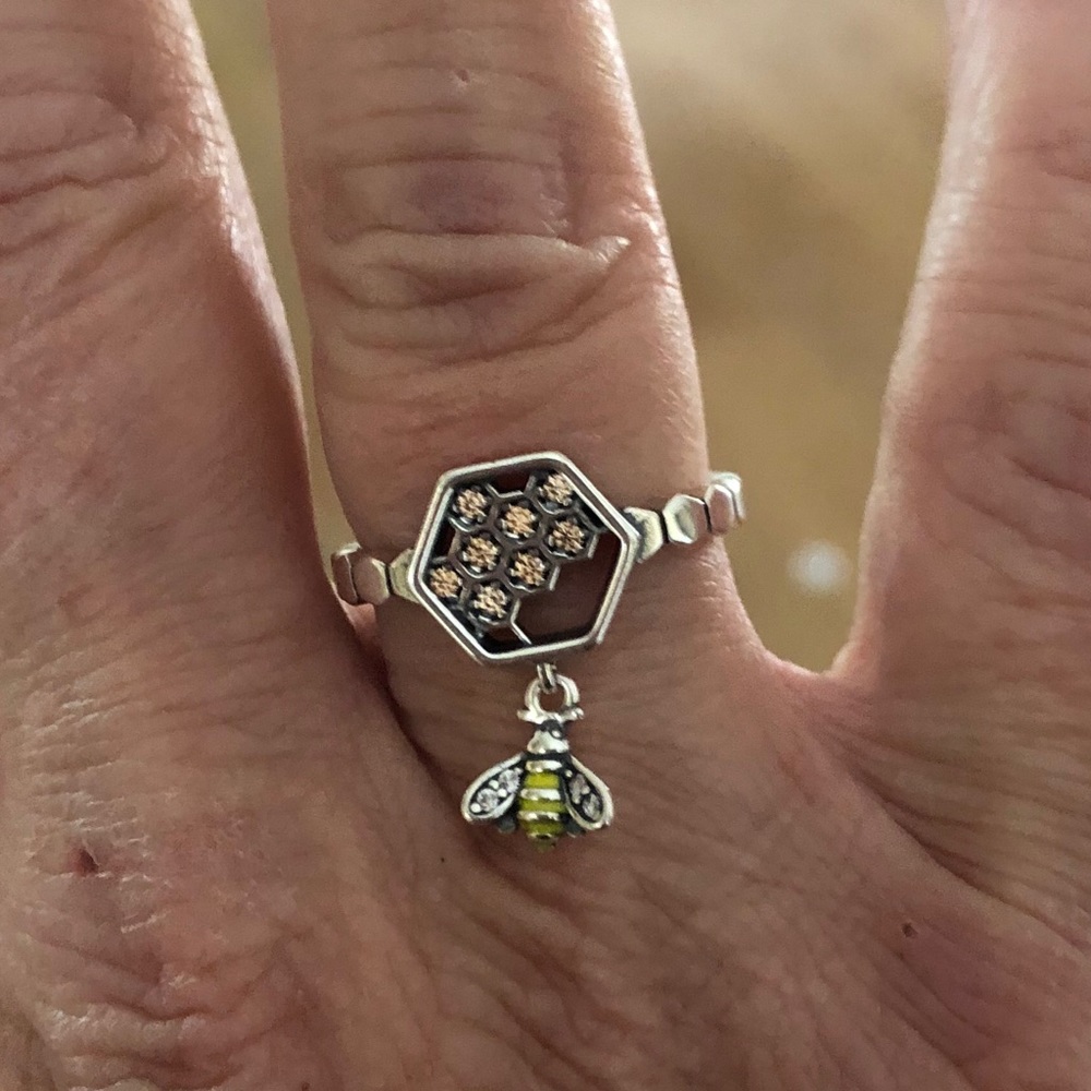 <LAST>Enamel Bee Honeycomb Ring - Picture 6 of 7